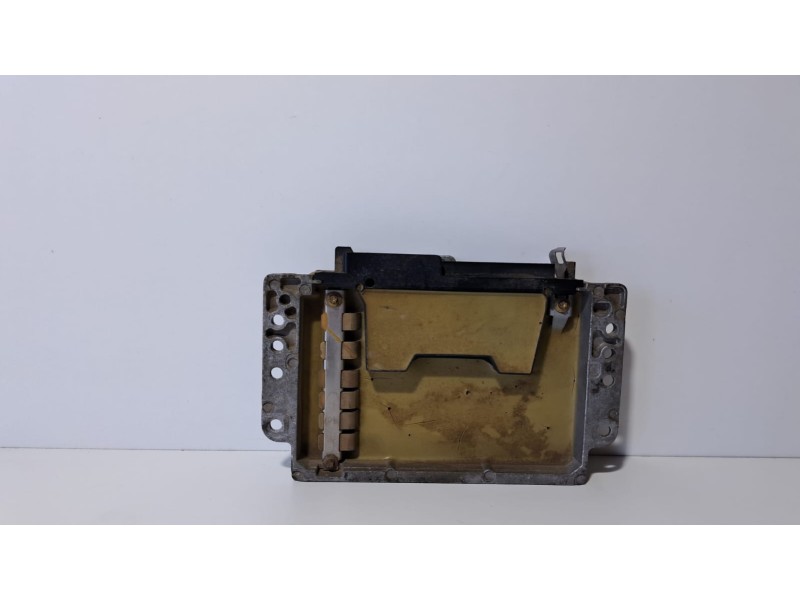Recambio de centralita motor uce para renault megane i berlina hatchback (ba0) 1.6 referencia OEM IAM 7700864454 75449 R