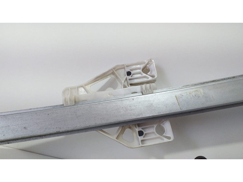 Recambio de elevalunas trasero izquierdo para audi q5 (8r) 3.0 tdi referencia OEM IAM 8R0839461D 68562 