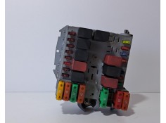 Recambio de caja reles / fusibles para fiat bravo (198) 1.4 16v cat referencia OEM IAM 51775686 75480 R