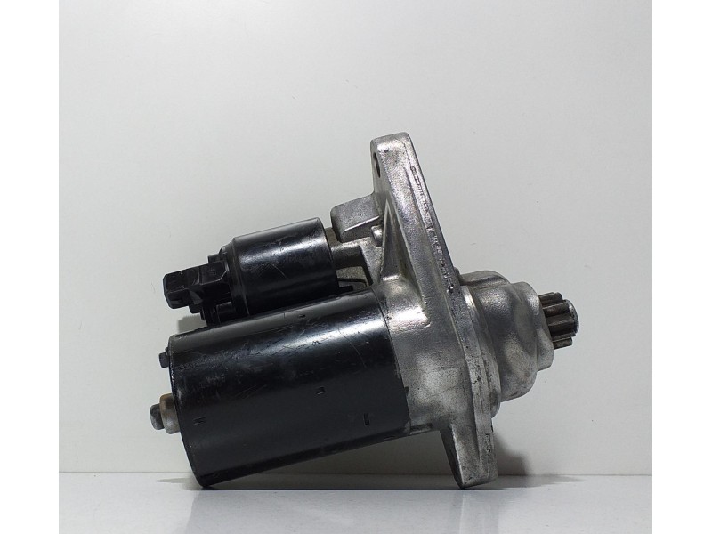 Recambio de motor arranque para volkswagen polo (9n1) 1.4 16v referencia OEM IAM 02T911023G 65990 