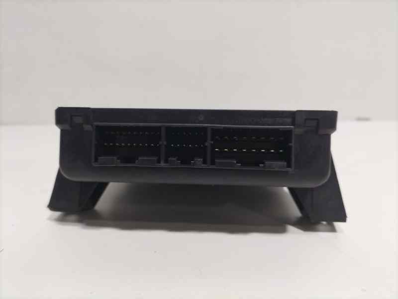 Recambio de modulo electronico para land rover range rover (lp) 4.6 referencia OEM IAM AMR3358 82214 