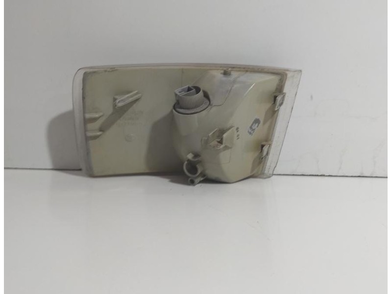 Recambio de piloto delantero derecho para peugeot boxer caja cerr. techo sobreelev. (rs3200)(230)(´02) 1800 td techo elevado ref