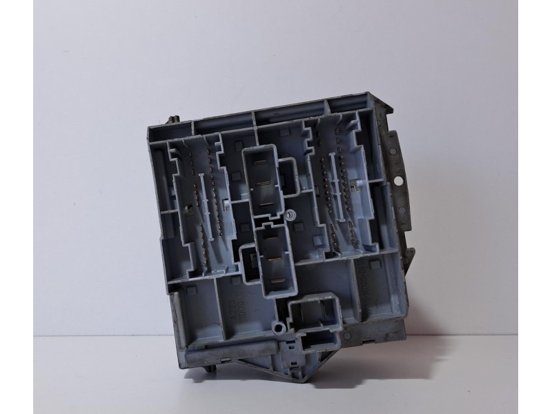 Recambio de caja reles / fusibles para fiat bravo (198) 1.4 16v cat referencia OEM IAM 51775686 75480 R