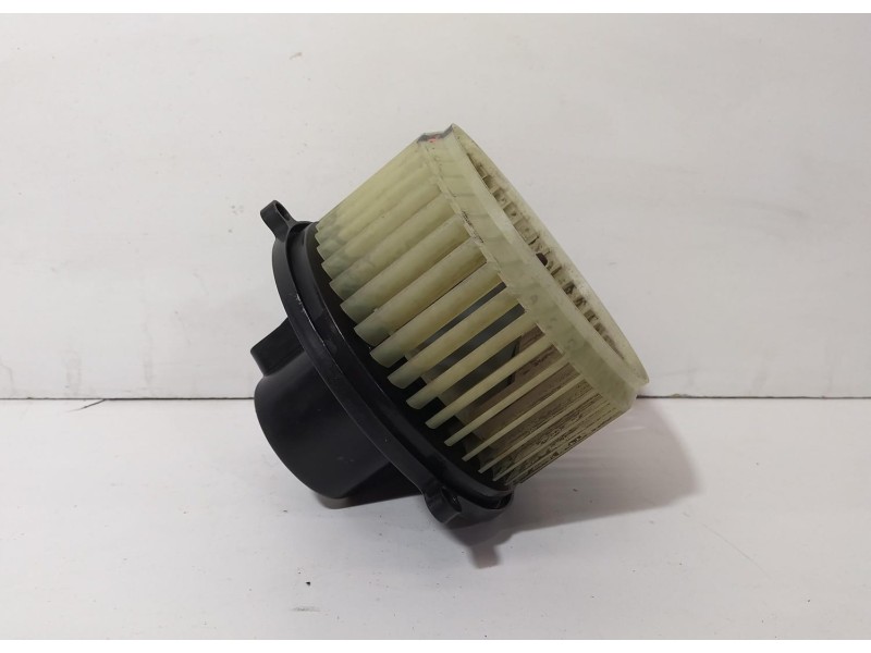 Recambio de motor calefaccion para peugeot boxer caja cerr. techo sobreelev. (rs3200)(230)(´02) 1800 td techo elevado referencia