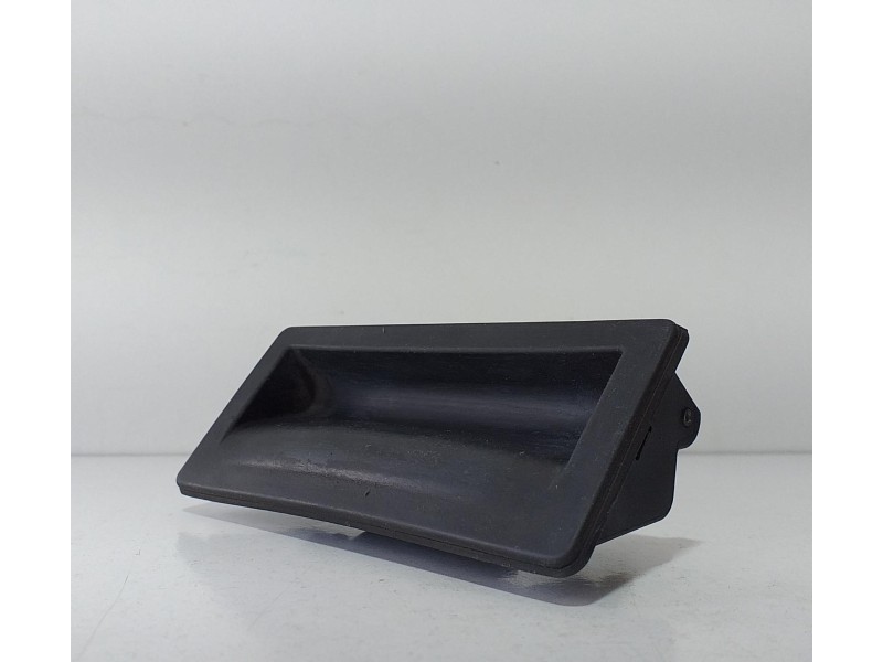 Recambio de maneta exterior porton para audi q5 (8r) 3.0 tdi referencia OEM IAM 5N0827566X 68566 