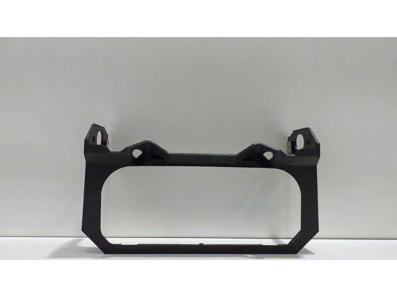 Recambio de molduras delanteras para bmw x5 (e53) 3.0d referencia OEM IAM 51717111015 54124 