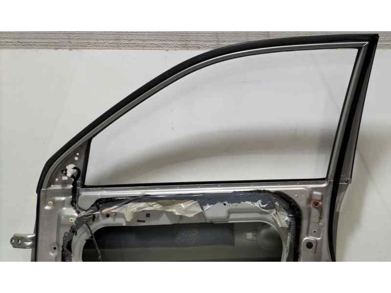 Recambio de puerta delantera derecha para hyundai tucson (jm) 2.0 crdi comfort (4wd) referencia OEM IAM 760042E050 84107 R