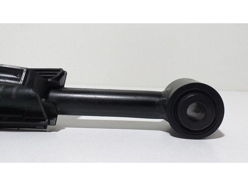 Recambio de brazo suspension inferior trasero derecho para mercedes-benz clase r (w251) 500 l 4matic (251.172) referencia OEM IA