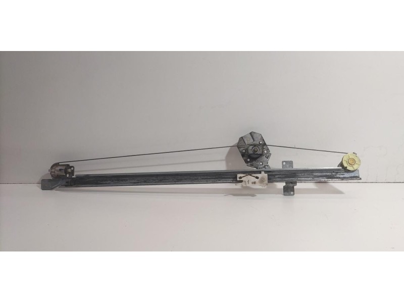 Recambio de elevalunas delantero izquierdo para peugeot boxer caja cerr. techo sobreelev. (rs3200)(230)(´02) 1800 td techo eleva