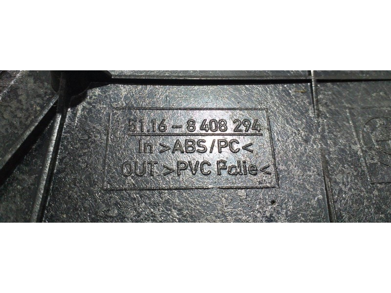 Recambio de molduras delanteras para bmw x5 (e53) 3.0d referencia OEM IAM 51168408294 54130 