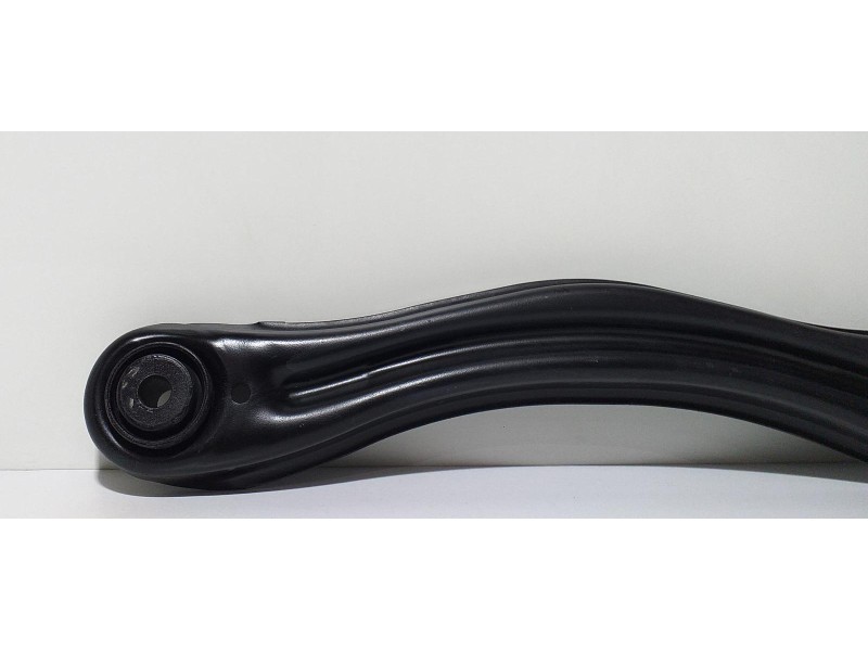 Recambio de brazo suspension superior trasero izquierdo para mercedes-benz clase r (w251) 500 l 4matic (251.172) referencia OEM 