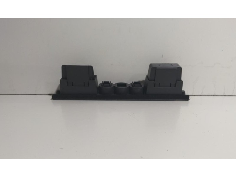 Recambio de molduras delanteras para peugeot boxer caja cerr. techo sobreelev. (rs3200)(230)(´02) 1800 td techo elevado referenc