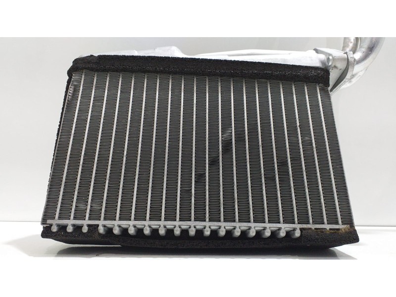Recambio de radiador calefaccion / aire acondicionado para bmw x5 (e53) 3.0d referencia OEM IAM 64118385562 54137 