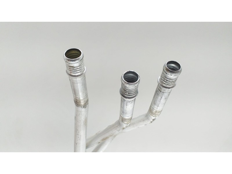 Recambio de radiador calefaccion / aire acondicionado para bmw x5 (e53) 3.0d referencia OEM IAM 64118385562 54137 