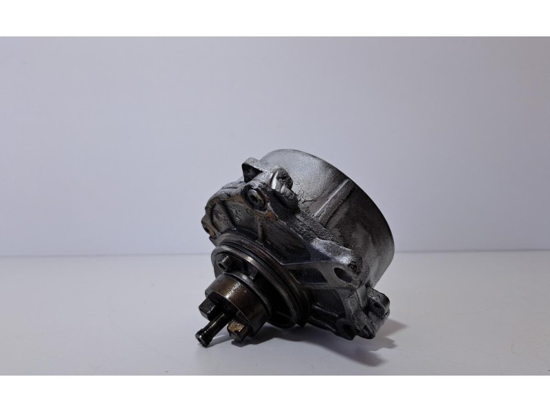 Recambio de depresor freno / bomba vacio para mercedes-benz sprinter 02.00  caja abierta 2.2 cdi cat referencia OEM IAM A6112300