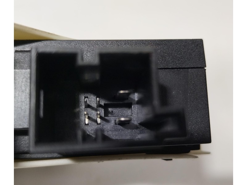 Recambio de motor elevalunas delantero derecho para audi a6 allroad quattro (4fh) 3.0 tdi referencia OEM IAM 4F0959802D 77912 R