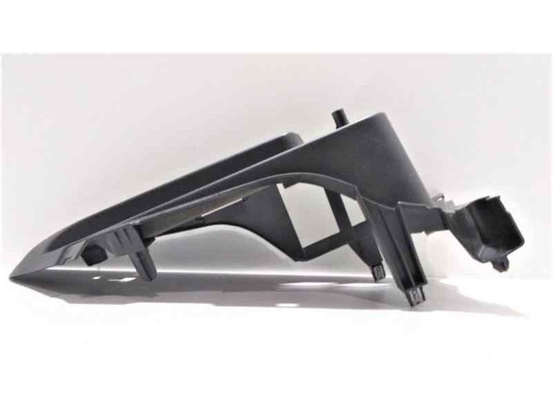 Recambio de bandeja trasera para ford fiesta (ccn) trend referencia OEM IAM 8A61B46808AHW 46317 