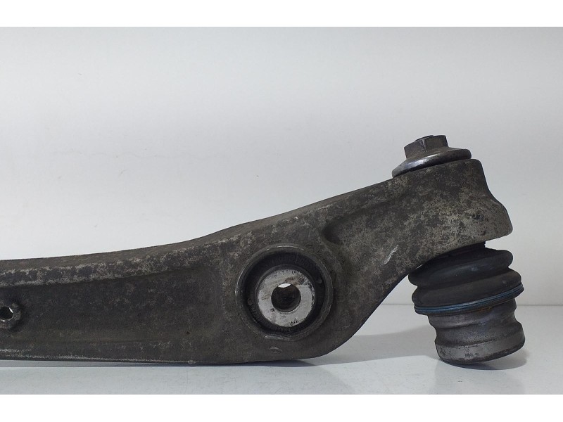 Recambio de brazo suspension inferior delantero derecho para audi q5 (8r) 3.0 tdi referencia OEM IAM 8K0407156B 68591 