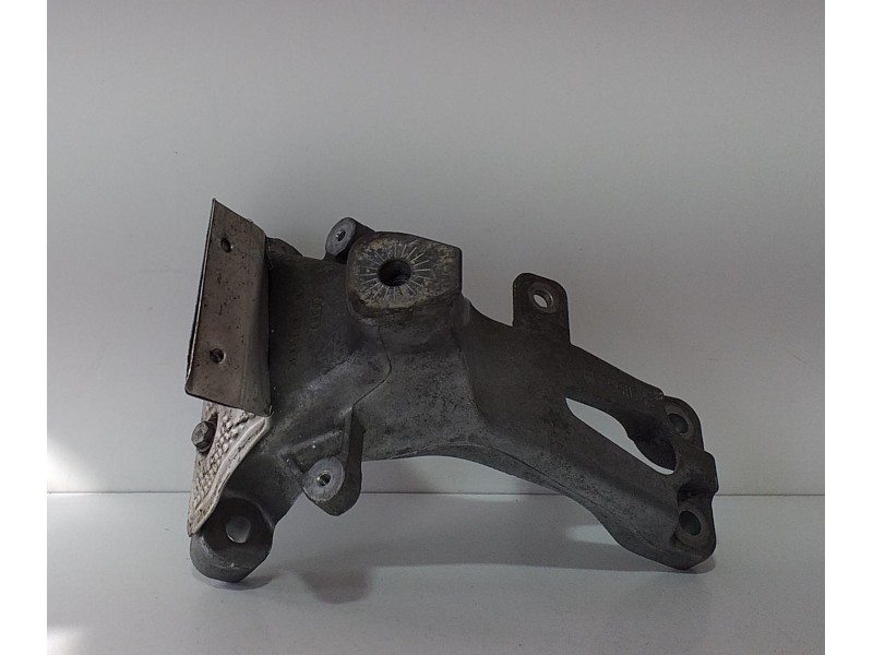 Recambio de soporte motor derecho para audi q5 (8r) 3.0 tdi referencia OEM IAM 8K0199308BJ 68597 