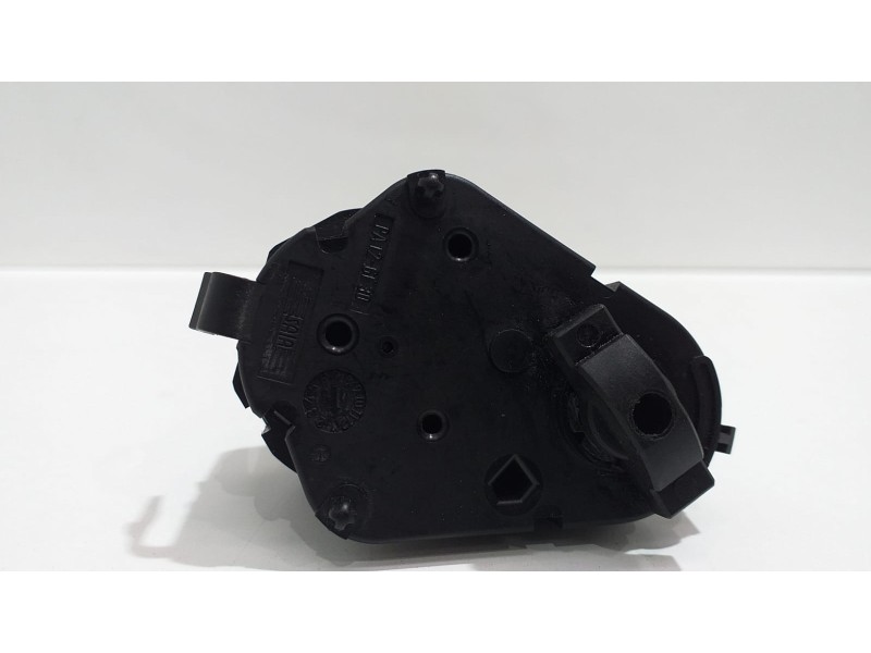 Recambio de motor apertura trampillas climatizador para bmw x5 (e53) 3.0d referencia OEM IAM 8385556 54145 