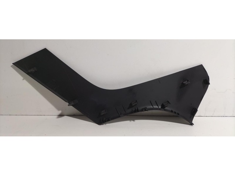 Recambio de molduras delanteras para opel insignia berlina cosmo referencia OEM IAM 13242854 78180 