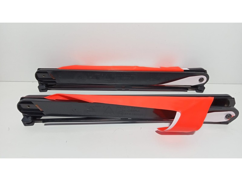 Recambio de triangulo emergencias para bmw serie 1 berlina (e81/e87) 118d referencia OEM IAM 71601095457 75578 