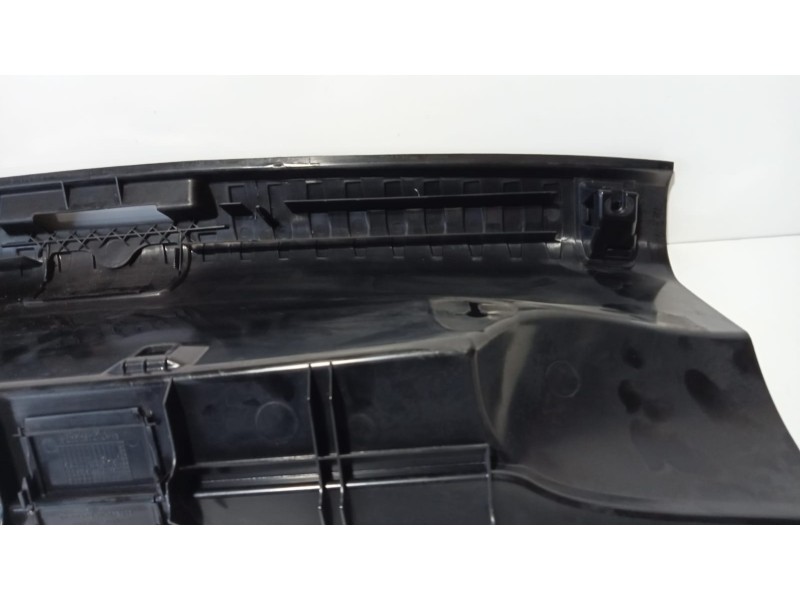 Recambio de molduras traseras para bmw serie 1 berlina (e81/e87) 118d referencia OEM IAM 514771233359 75579 
