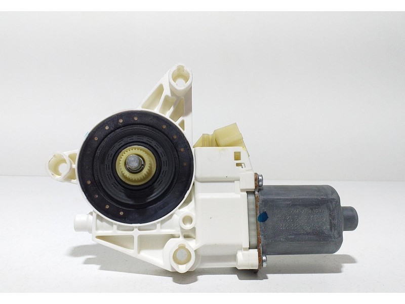 Recambio de motor elevalunas delantero derecho para mercedes-benz clase m (w164) 500 (164.175) referencia OEM IAM A2518200842 58