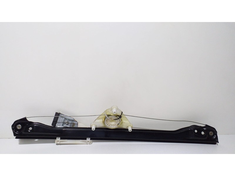 Recambio de elevalunas trasero izquierdo para mercedes-benz clase m (w164) 500 (164.175) referencia OEM IAM 993692104 58118 