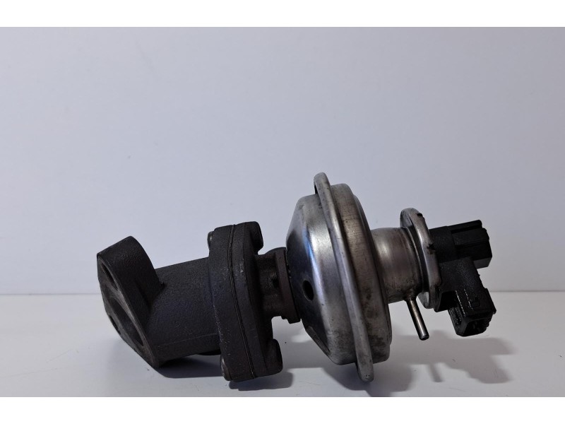 Recambio de valvula egr para bmw serie 3 coupe (e92) 2.0 turbodiesel cat referencia OEM IAM 7801492 75600 R