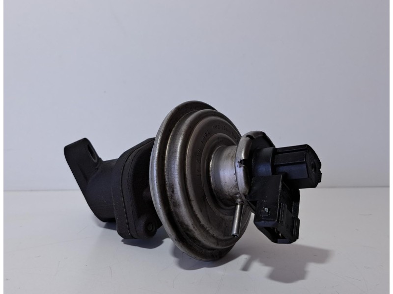 Recambio de valvula egr para bmw serie 3 coupe (e92) 2.0 turbodiesel cat referencia OEM IAM 7801492 75600 R