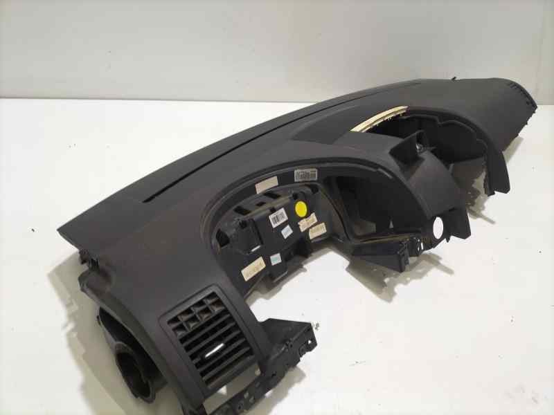 Recambio de salpicadero para volkswagen touareg (7la) tdi v10 referencia OEM IAM 7L6857946 82247 