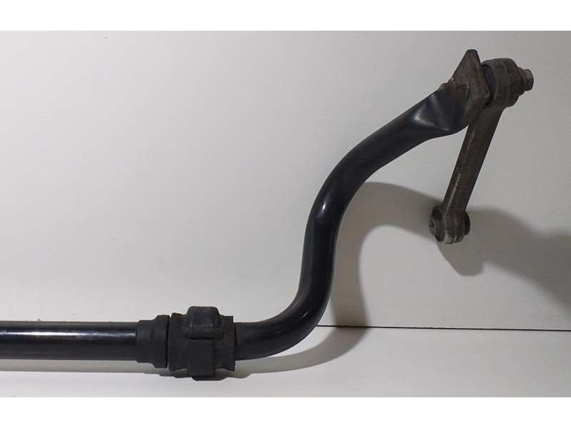 Recambio de barra estabilizadora delantera para audi q5 (8r) 3.0 tdi referencia OEM IAM 8R0411309C 68615 