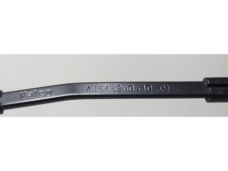 Recambio de brazo limpia delantero izquierdo para mercedes-benz clase m (w164) 500 (164.175) referencia OEM IAM A1648200540 5813