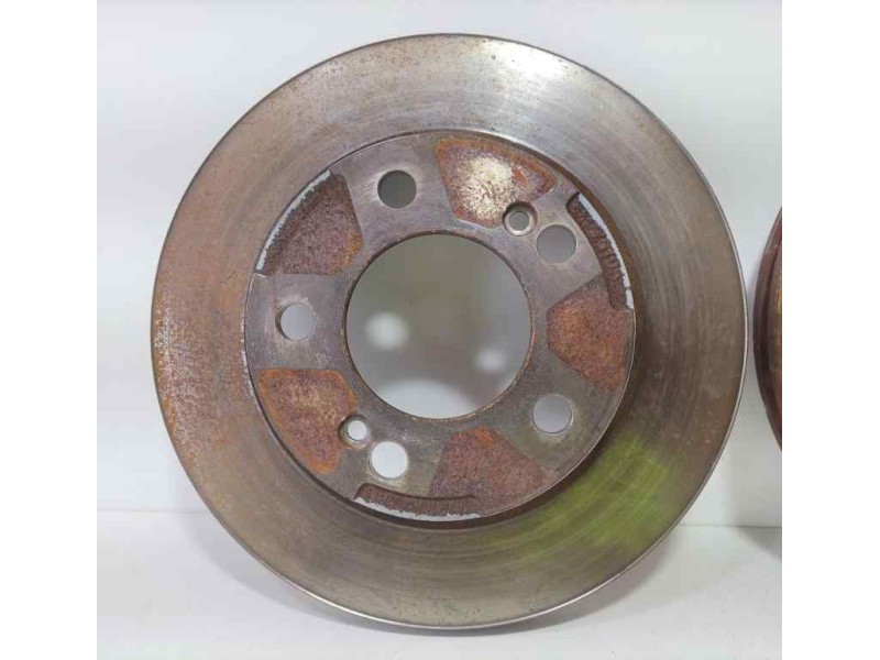 Recambio de disco freno delantero para ssangyong kyron 200 xdi limited referencia OEM IAM PARATIRAR 86976 