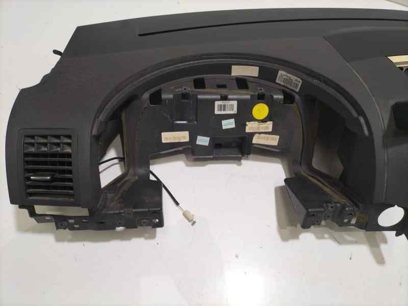 Recambio de salpicadero para volkswagen touareg (7la) tdi v10 referencia OEM IAM 7L6857946 82247 