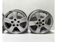 Recambio de juego llantas para hyundai tucson (jm) 2.0 crdi comfort (4wd) referencia OEM IAM 529102E330 84132 R 2