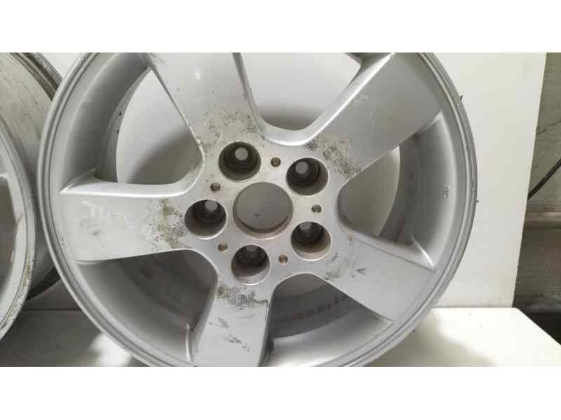Recambio de juego llantas para hyundai tucson (jm) 2.0 crdi comfort (4wd) referencia OEM IAM 529102E330 84132 R