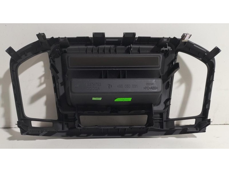 Recambio de molduras delanteras para opel insignia berlina cosmo referencia OEM IAM 495050031 78197 