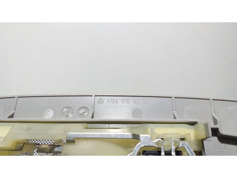 Recambio de maneta interior trasera derecha para mercedes-benz clase m (w164) 500 (164.175) referencia OEM IAM A1648100251 58141