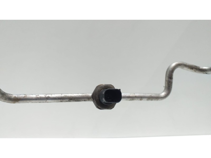 Recambio de tubos aire acondicionado para bmw x5 (e53) 3.0d referencia OEM IAM 693946401 54211 