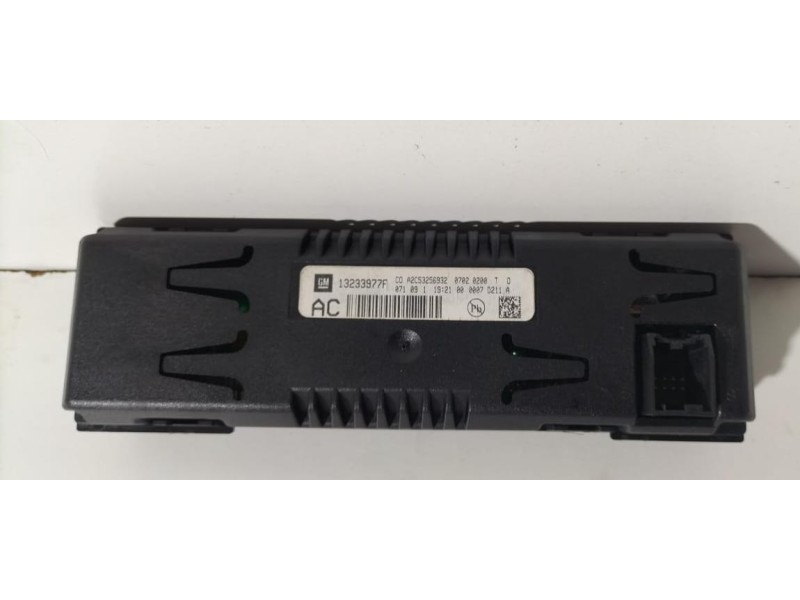 Recambio de pantalla multifuncion para opel insignia berlina cosmo referencia OEM IAM A2C53256932 78252 