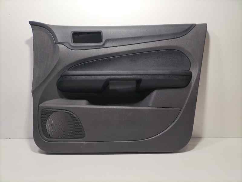 Recambio de guarnecido puerta delantera derecha para ford focus berlina (cap) ghia referencia OEM IAM 4M51A23942C 82279 