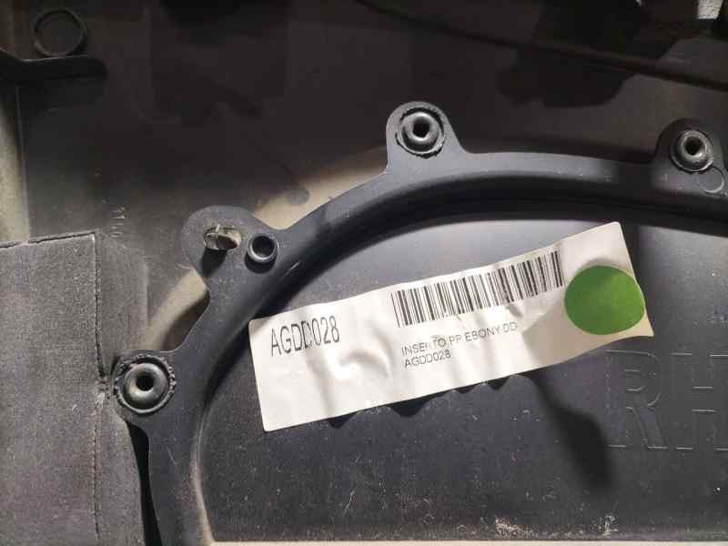 Recambio de guarnecido puerta delantera derecha para ford focus berlina (cap) ghia referencia OEM IAM 4M51A23942C 82279 