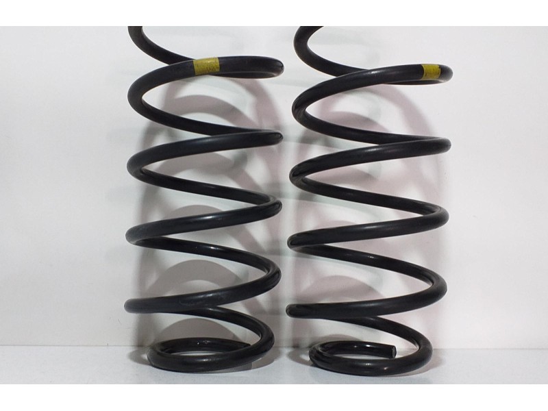 Recambio de muelle amortiguacion para smart forfour básico (80kw) referencia OEM IAM M135950 66061 