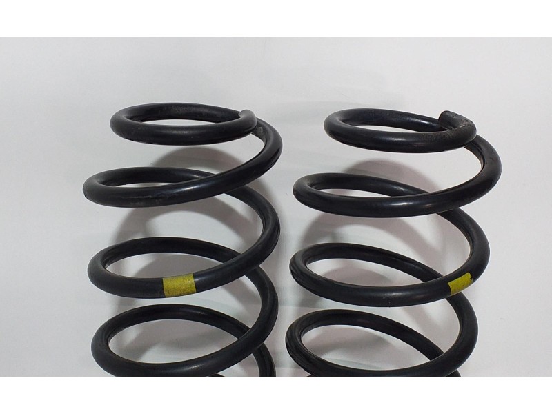 Recambio de muelle amortiguacion para smart forfour básico (80kw) referencia OEM IAM M135950 66061 