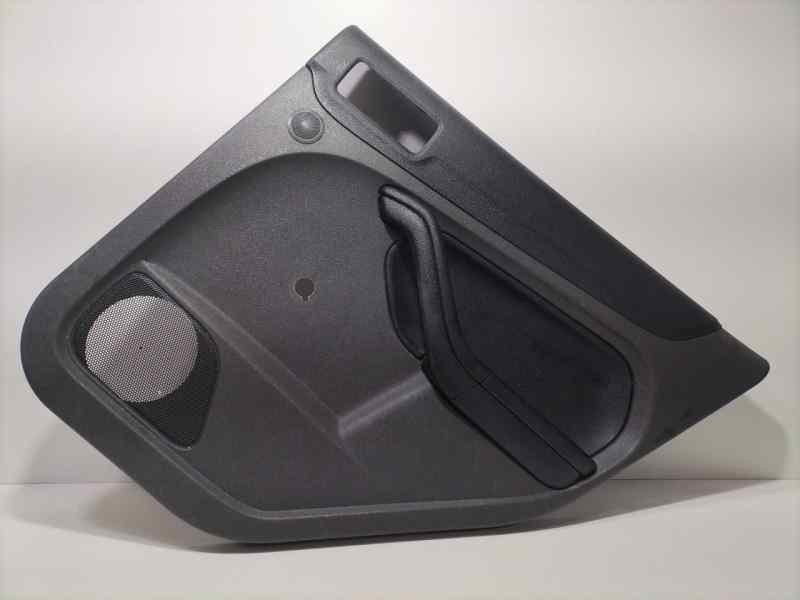 Recambio de guarnecido puerta trasera derecha para ford focus berlina (cap) ghia referencia OEM IAM 4M51A27406E 82281 