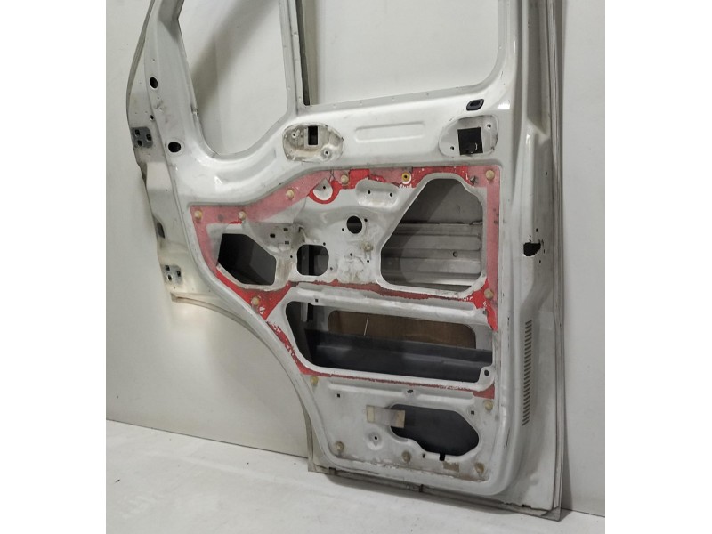 Recambio de puerta delantera derecha para peugeot boxer caja cerr. techo sobreelev. (rs3200)(230)(´02) 1800 td techo elevado ref