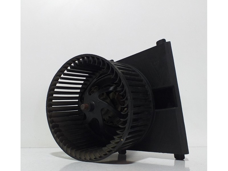 Recambio de motor calefaccion para volkswagen golf iv berlina (1j1) 1.6 referencia OEM IAM 1J1819021A 66066 