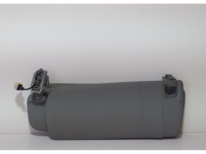 Recambio de parasol derecho para volkswagen touareg (7la) tdi v6 referencia OEM IAM 7L6857552AQ 68645 